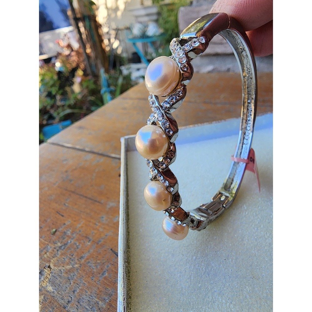 Faux Pearl Rhinestone Hinged Bangle Bracelet Silver Tone w/ Box - Picture 6 of 13